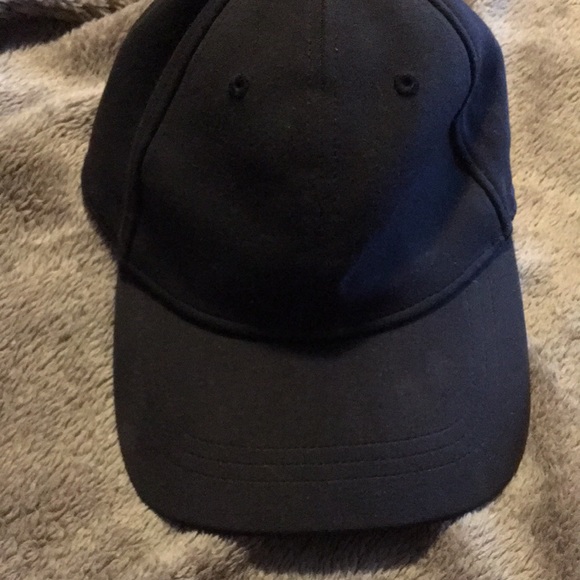 Lululemon hat